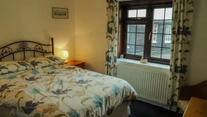 15 The Lookout Holiday Apartment 2 Mevagissey Cornwall - Double Room