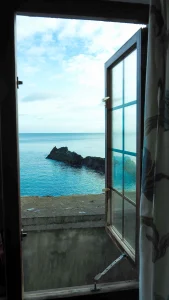 14 The Lookout Holiday Apartment 1 Mevagissey Cornwall - views from every window!